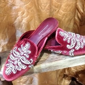 Adrienne Vittadini  purplish in color  shoe  / 6 1/2